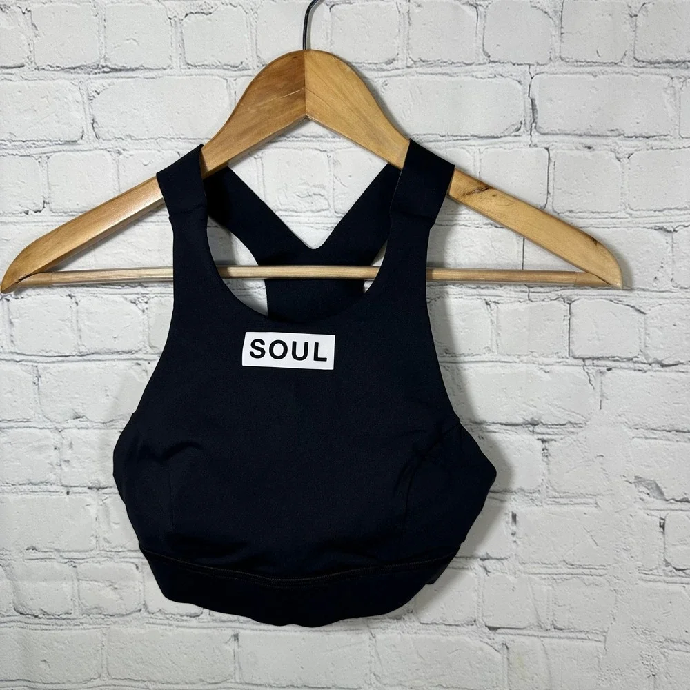 Lululemon SoulCycle High Neck Sports Bra Black Skull Crossbones Size 2 W2AG9S